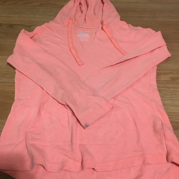V neck Pullover - Picture 1 of 4